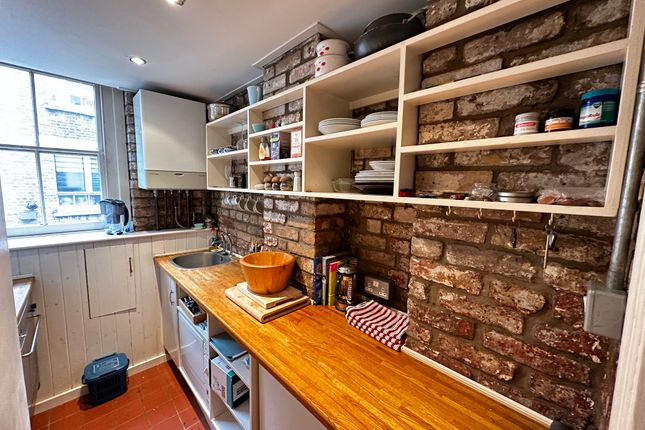 Victoria Chambers, Shoreditch... 2 bed flat for sale