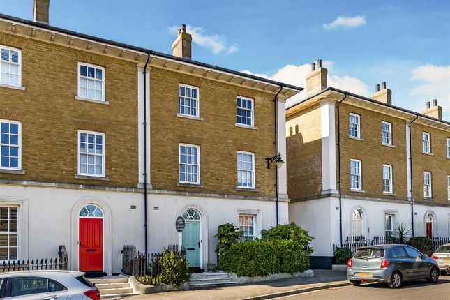 4 bed semi-detached house