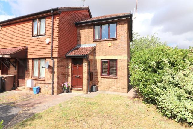 Luton LU2 1 bed end of terrace house for sale