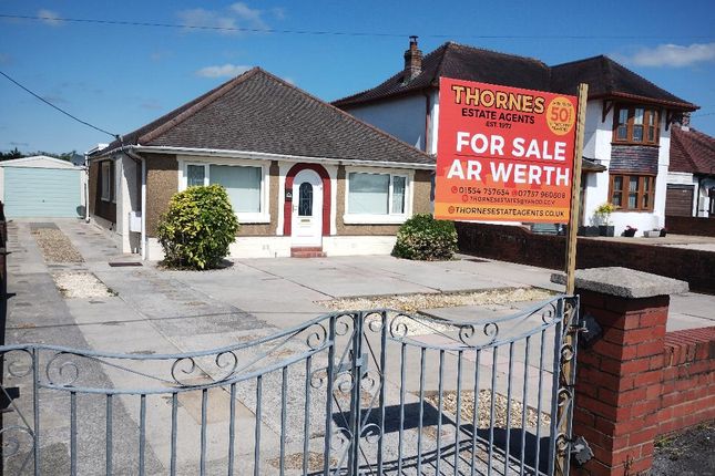 Capel Road, Llanelli SA14 3 bed detached bungalow for sale