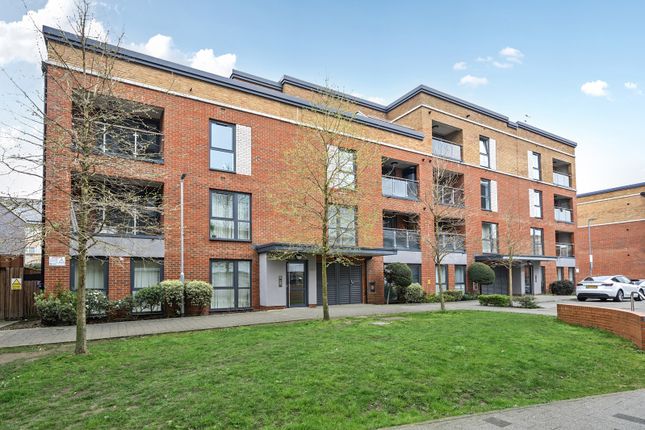 Arla Place, Ruislip, Middlesex 2 bed apartment for sale
