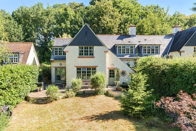 3 bed semi-detached house