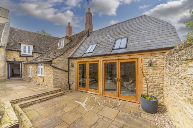 North Street, Northamptonshire PE8 3 bed cottage for sale