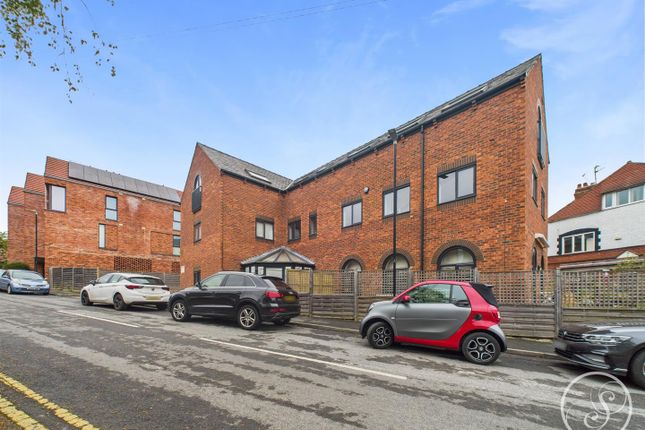1 bed flat