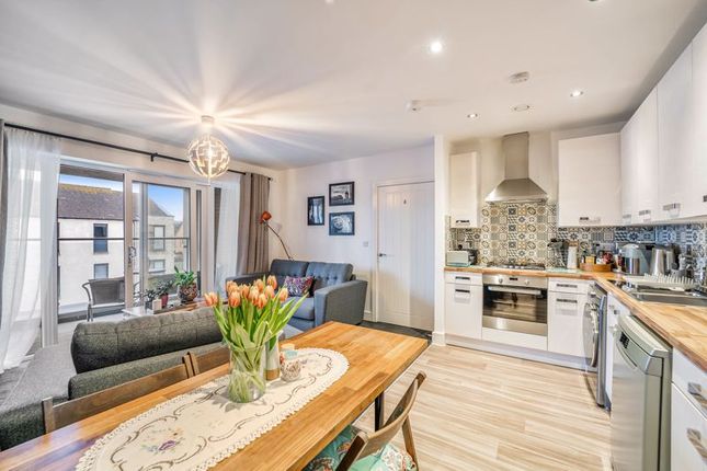 2 bed flat