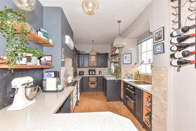 High Street, Wingham, Canterbury, Kent 4 bed townhouse for sale