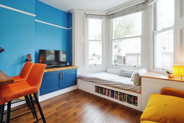 1 bed flat
