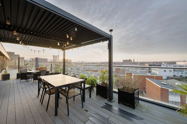 Kilburn Park Road, London, NW6 3 bed flat for sale