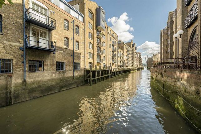 Shad Thames, London SE1 2 bed flat for sale