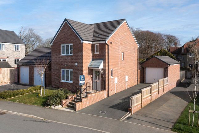 3 bed detached house