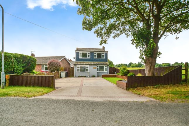 4 bed detached house