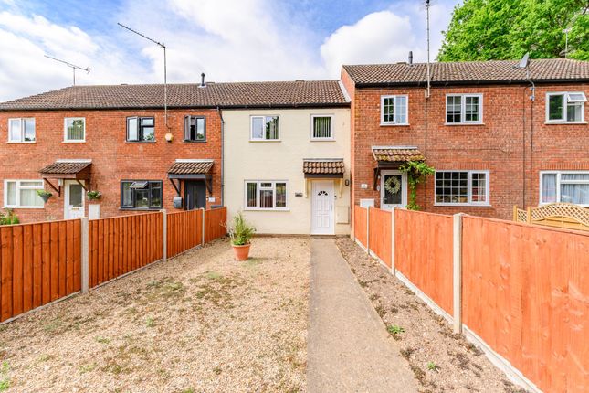 Woodland Close, Thetford IP24 3 bed terraced house for sale