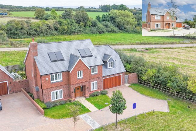 Tetsworth, Oxfordshire 5 bed detached house for sale