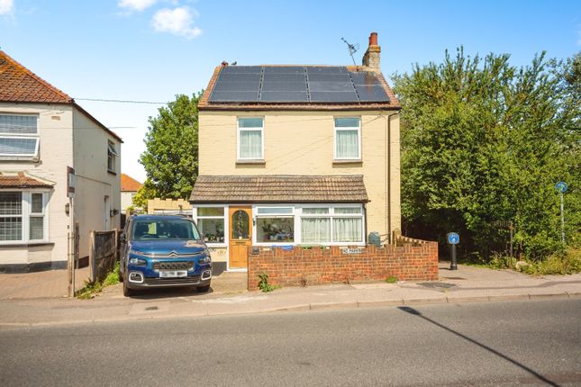 3 bed detached house