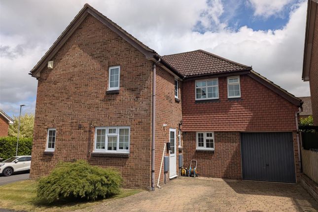 4 bed detached house