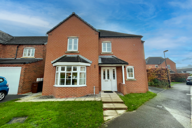 Douglas Avenue, Preston PR4 4 bed detached house for sale