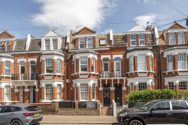 Norroy Road, Putney, London, SW15 2 bed flat for sale