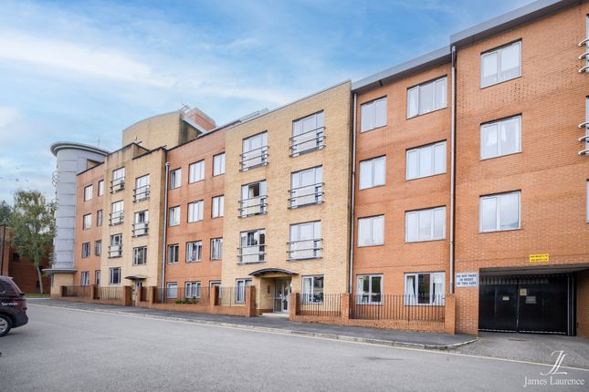 2 bed flat