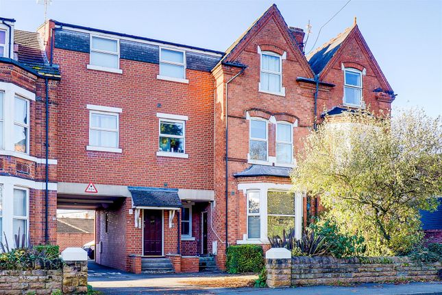 Loughborough Road, West Bridgford NG2 1 bed flat for sale