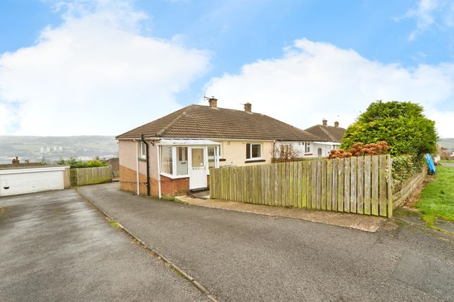 2 bedroom semi-detached bungalow for sale