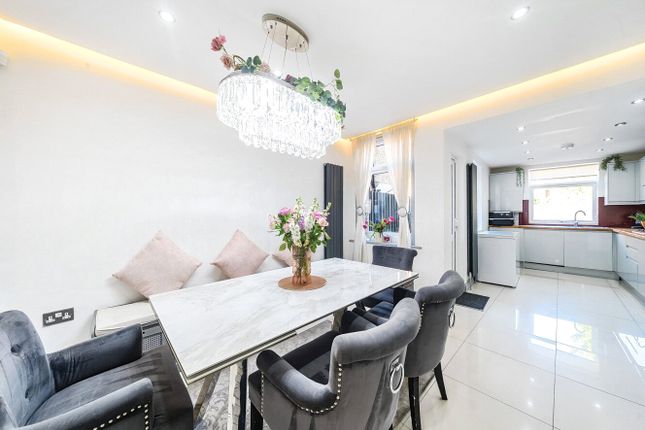 5 bedroom terraced house for sale