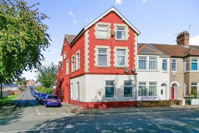 2 bed flat
