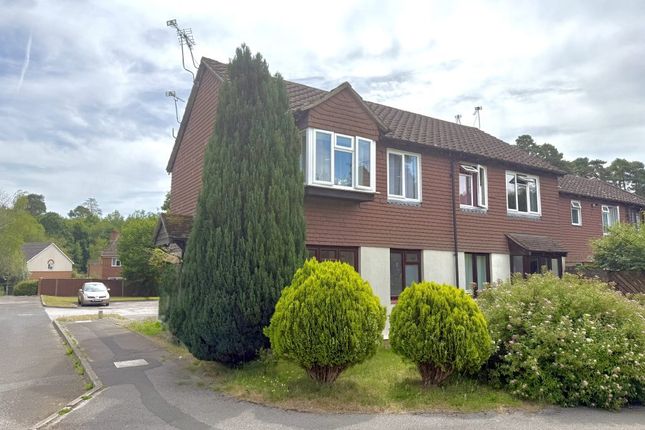 Grafton Close, Whitehill GU35 1 bed maisonette for sale