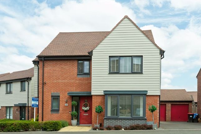 4 bed detached house