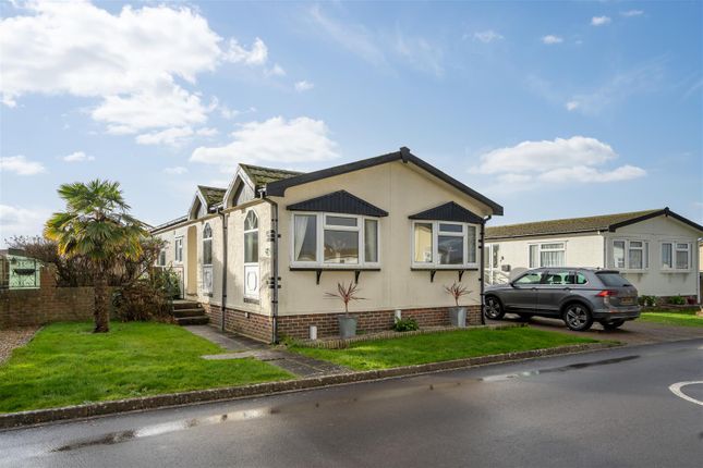 2 bedroom park home for sale