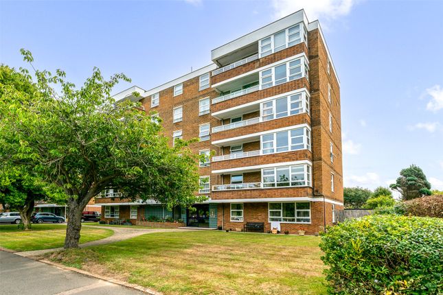 Grand Avenue, Worthing, West Sussex... 1 bed flat for sale