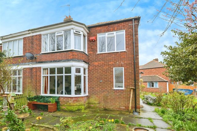 3 bed semi-detached house