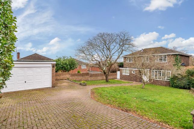 Bracknell,  Berkshire,  RG12 4 bed detached house for sale