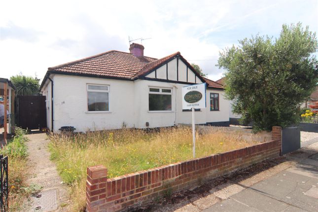 2 bedroom semi-detached bungalow for sale