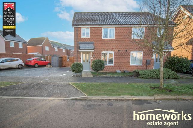 3 bedroom semi-detached house for sale