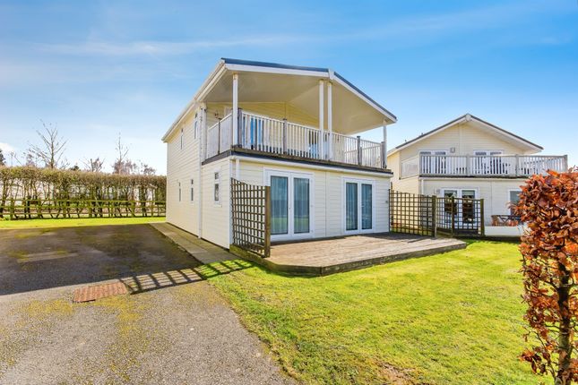 3 bedroom lodge for sale