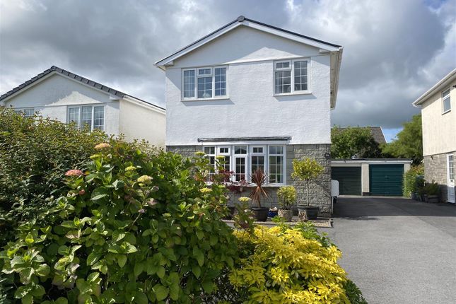 3 bed detached house