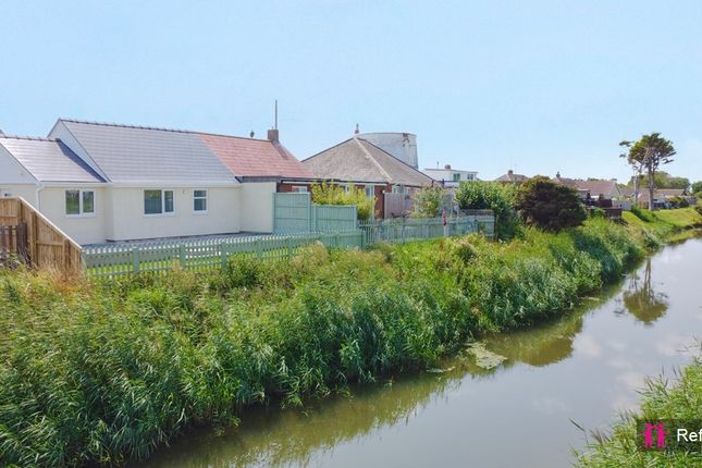 2 bedroom semi-detached bungalow for sale