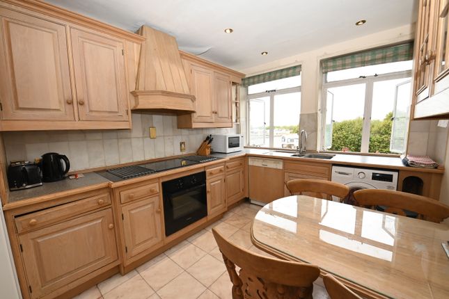 Ebury Street, London SW1W 3 bed penthouse for sale