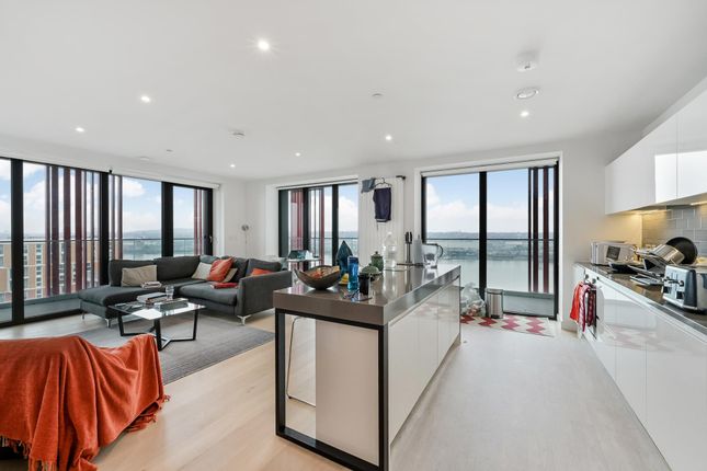 James Cook Building, Royal Wharf, E16 3 bed apartment for sale