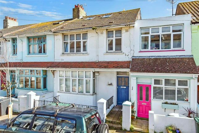 4 bed maisonette