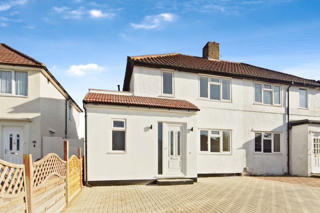 3 bedroom semi-detached house for sale