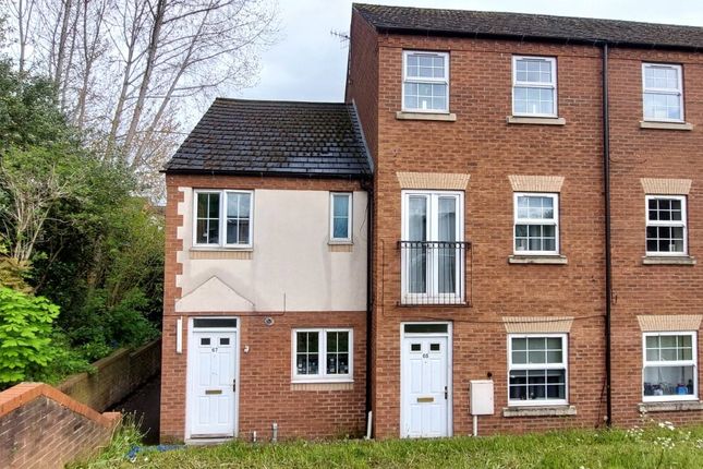 2 bed town house