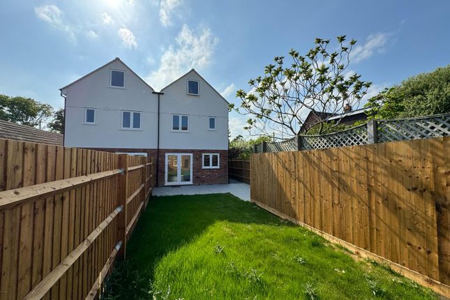 4 bedroom semi-detached house for sale