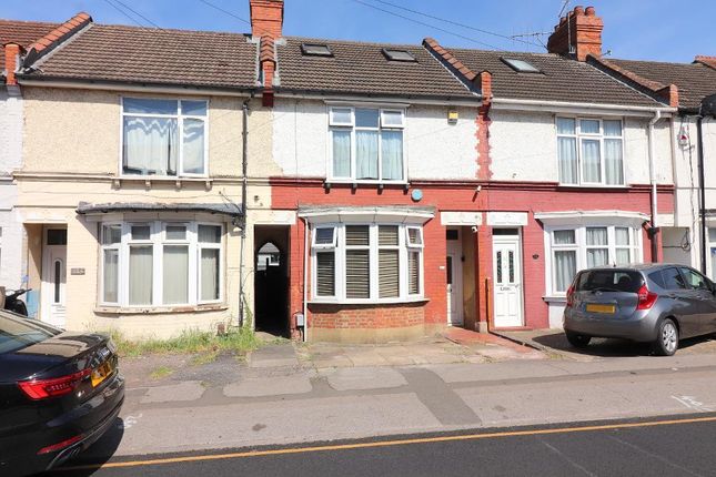3 bed terraced house