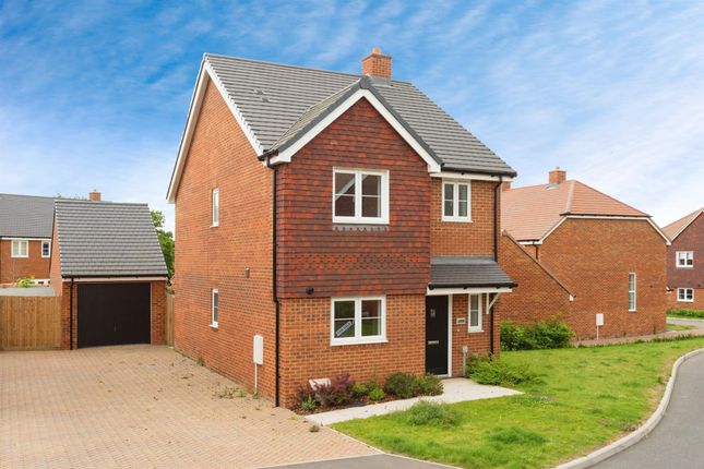 3 bed detached house