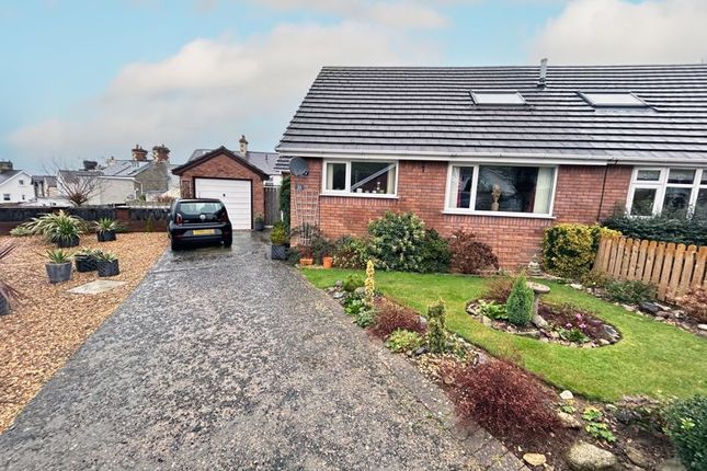 3 bedroom semi-detached bungalow for sale