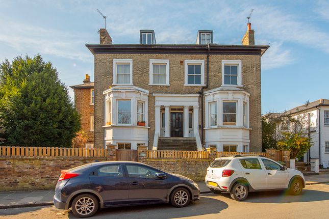 2 bed flat