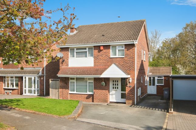 4 bed detached house