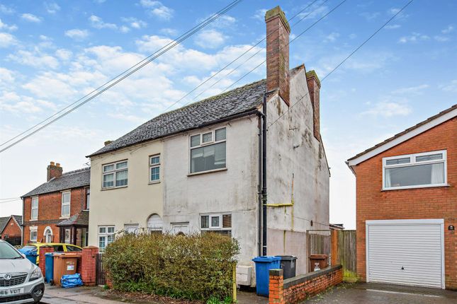 1 bed semi-detached house