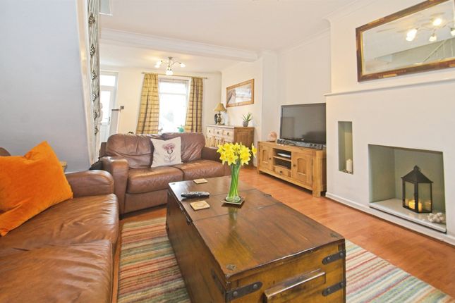 2 bed terraced house